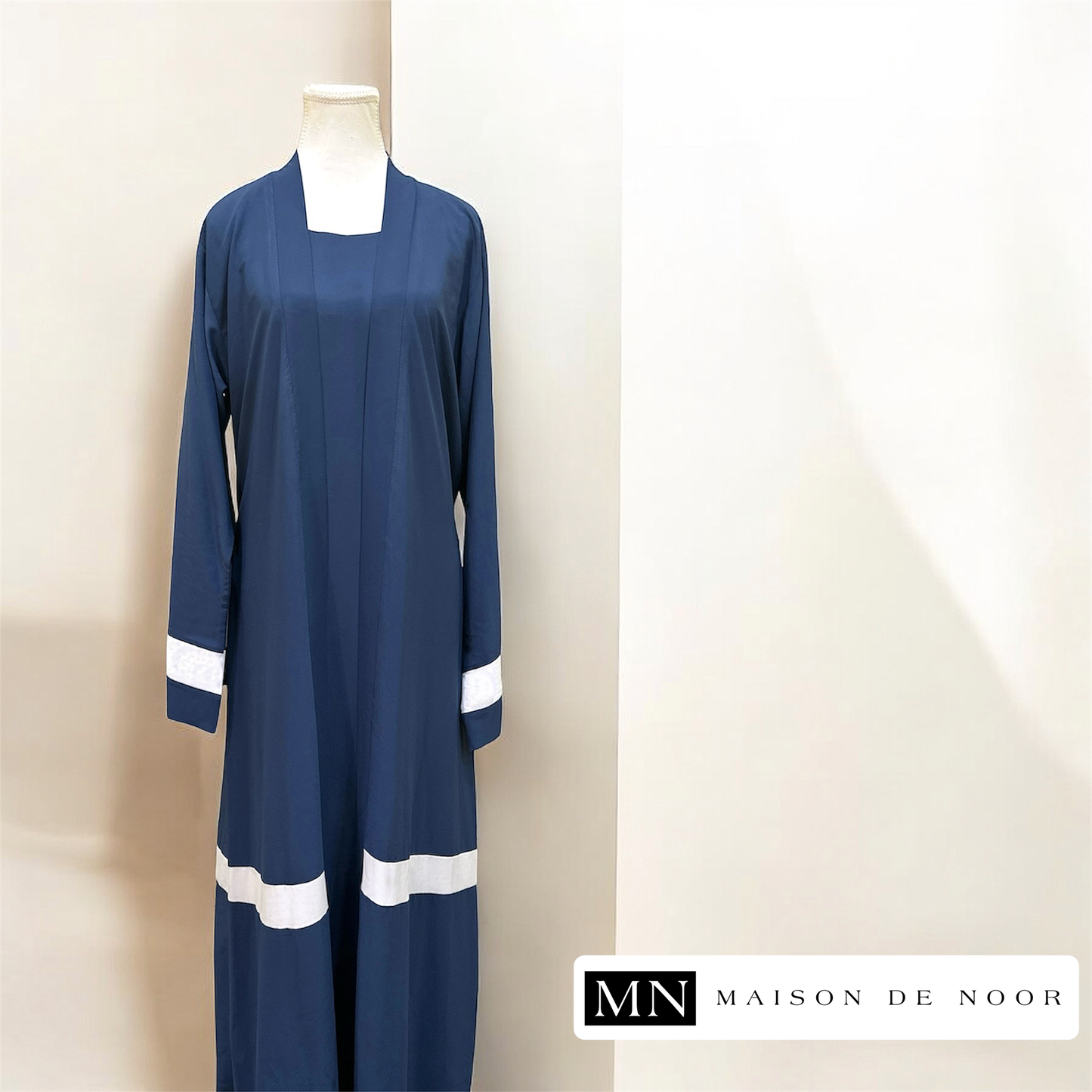 MN Essentials | Single Stripe Open Abaya - Royal Blue - FINAL SALE