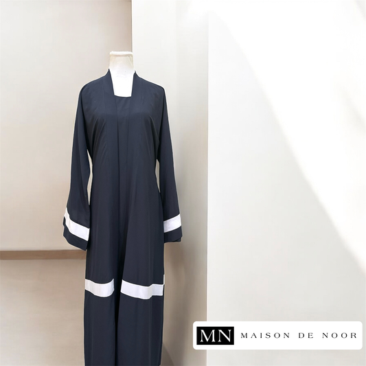 MN Essentials | Single Stripe Open Abaya - Dark Navy