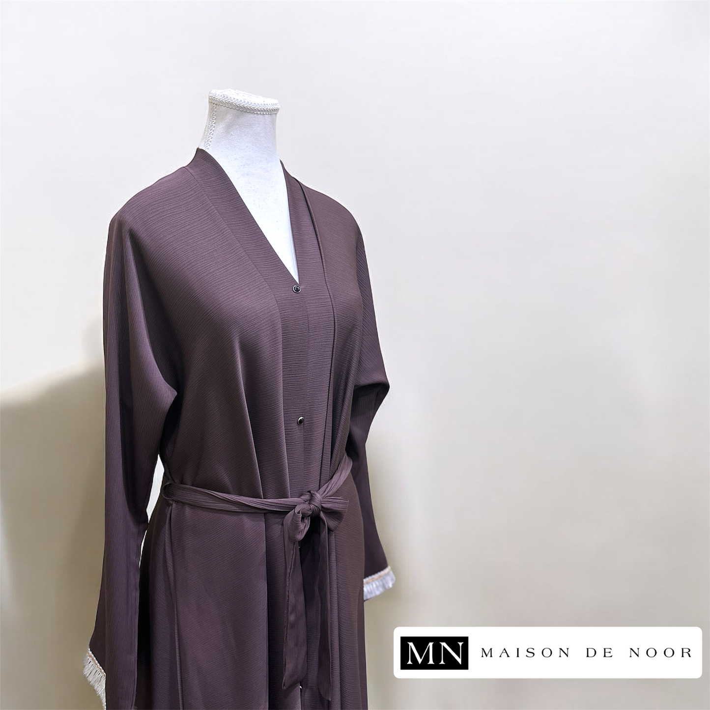 MN Occasions | Lace Sleeve Belted Button-Down - Purple Mauve